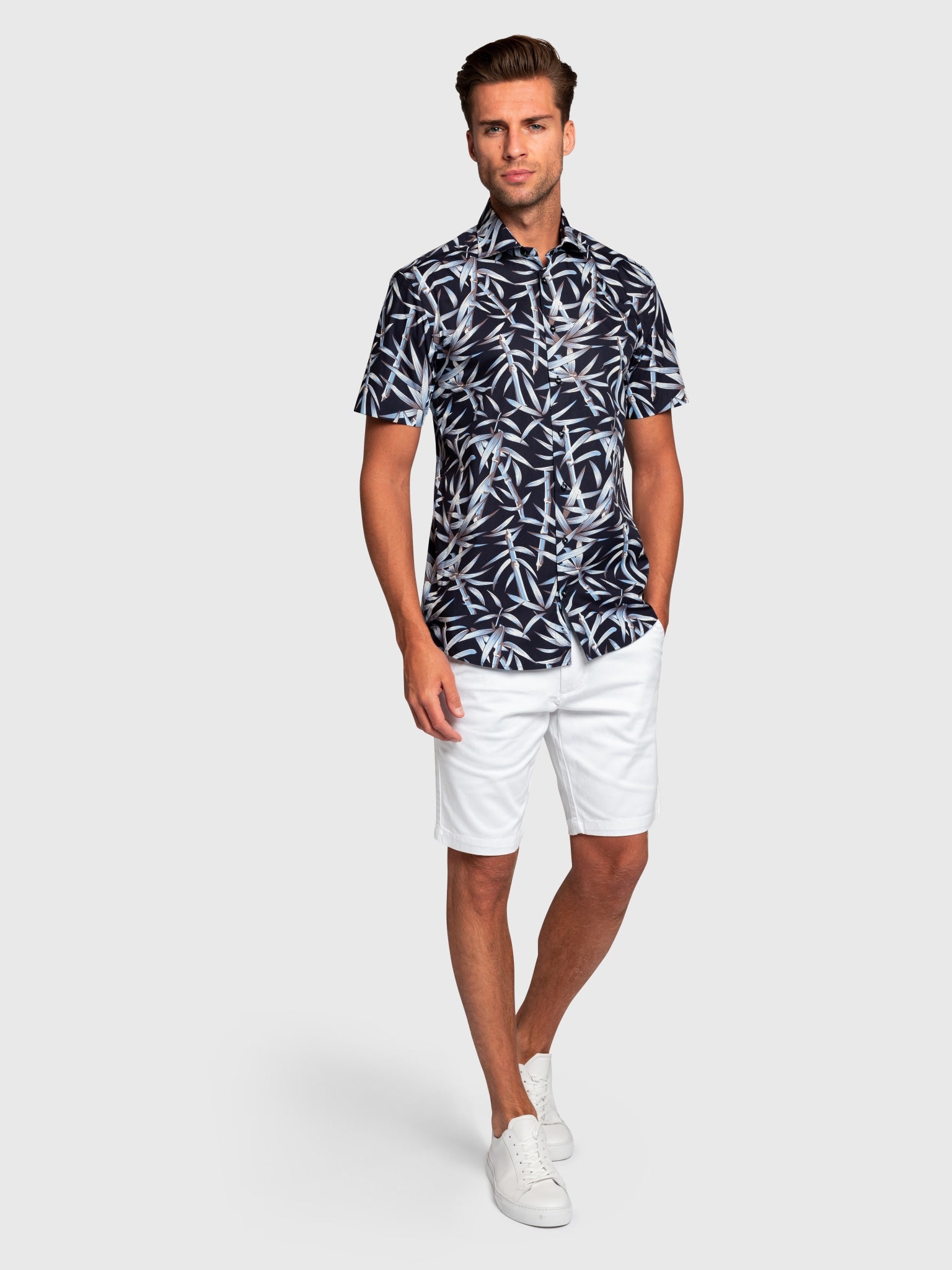 BS Bonanno Slim Fit Skjorta - Marinblå