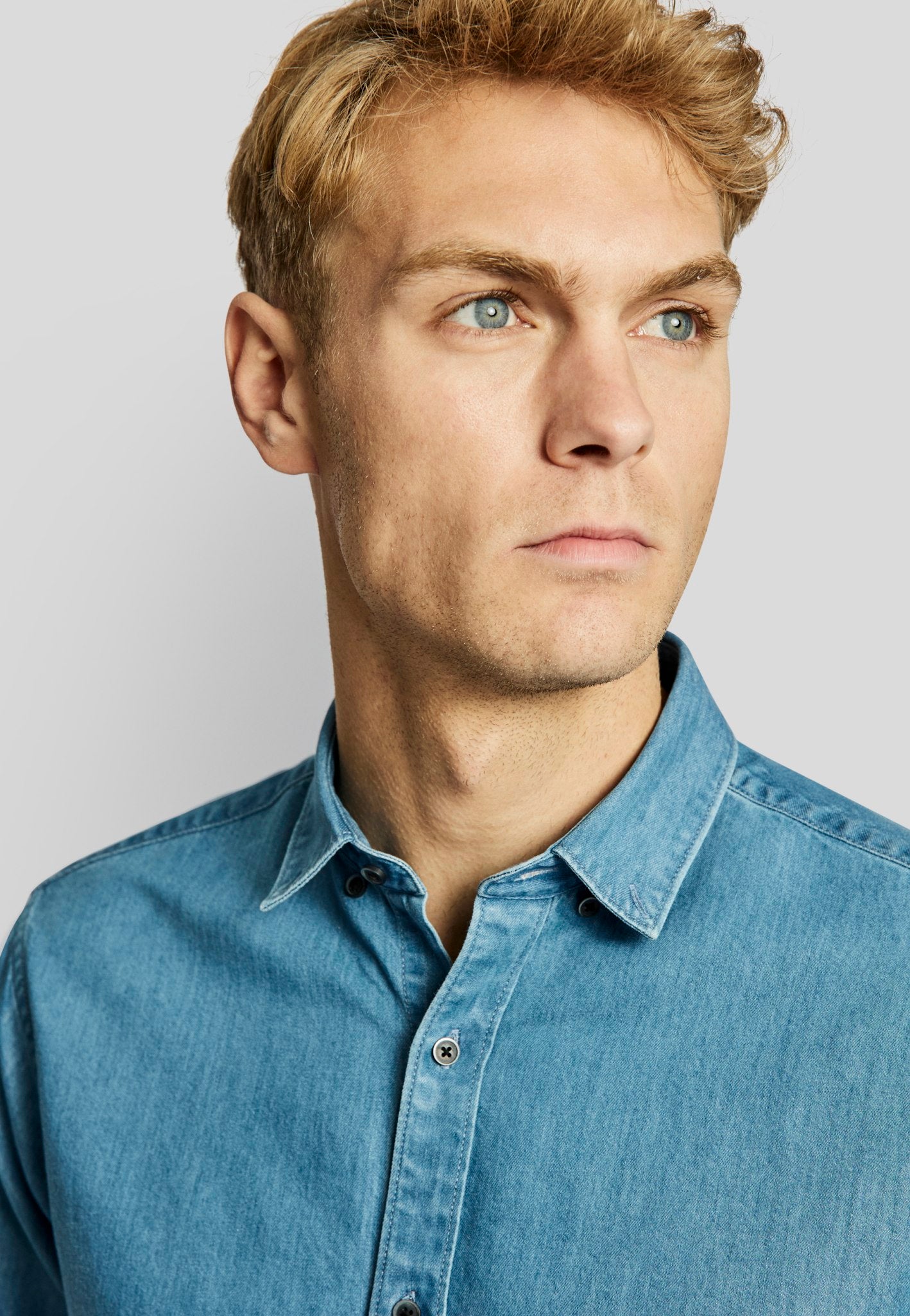 BS Sola modern fit-skjorta - Blå