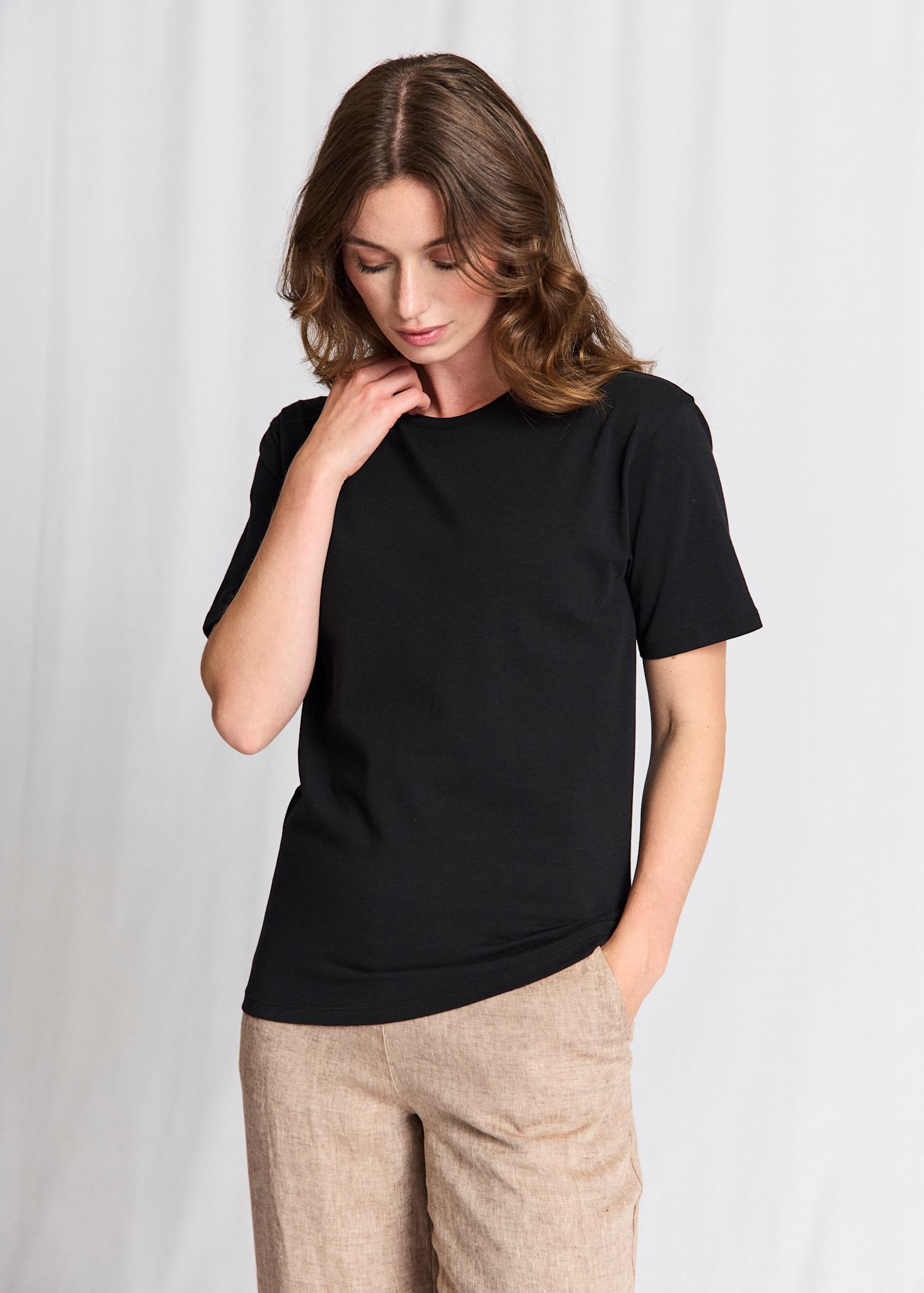 BS Abelone Slim Fit T-shirt - Black