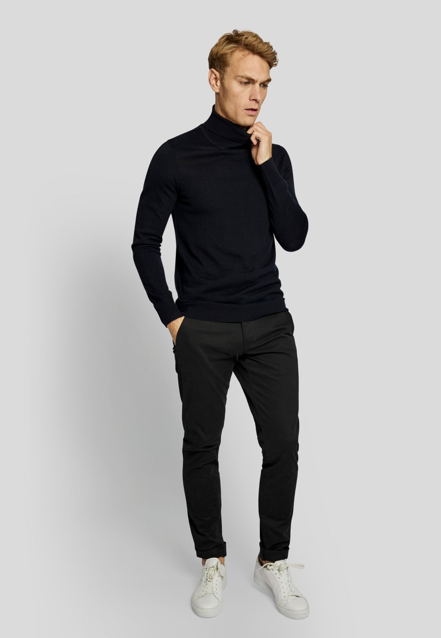 BS Saturn regular fit Stickad tröja - Marinblå