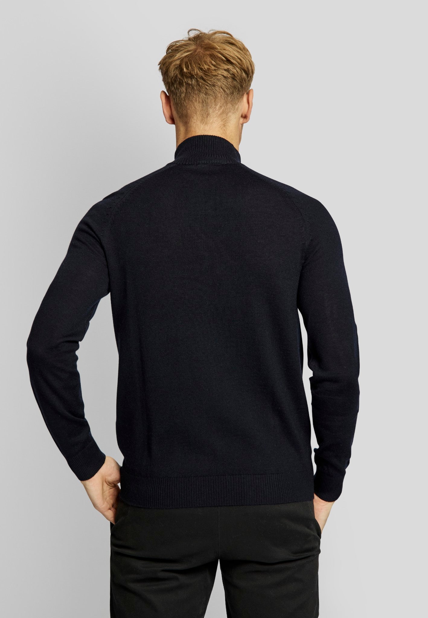 BS Pelle regular fit Stickad tröja - Marinblå