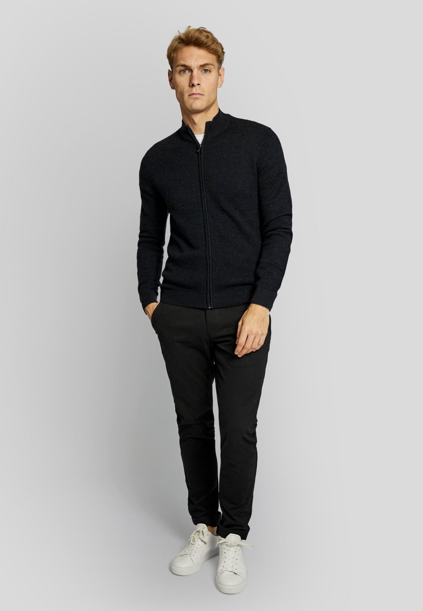 BS Conrad regular fit Stickad tröja - Thunder
