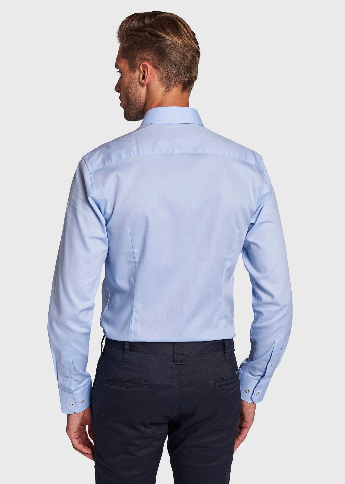 BS Mitte Slim Fit Skjorta - Ljusblå