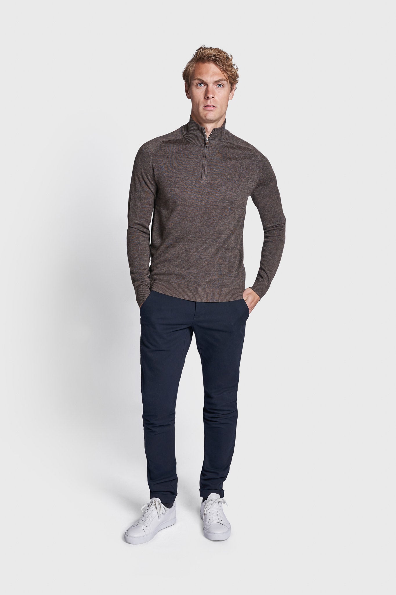 BS Gulbis Regular Fit Stickad tröja - Brown