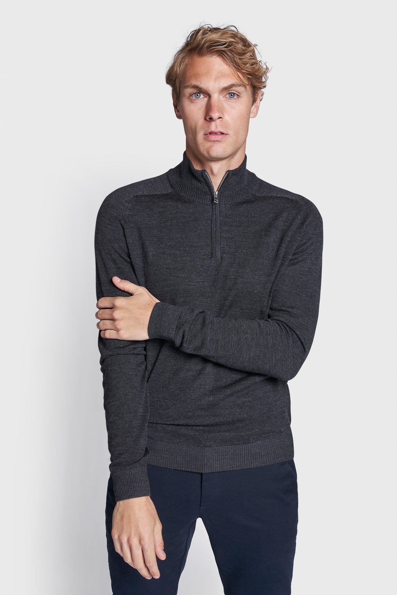 BS Gulbis Regular Fit Stickad tröja - Charcoal