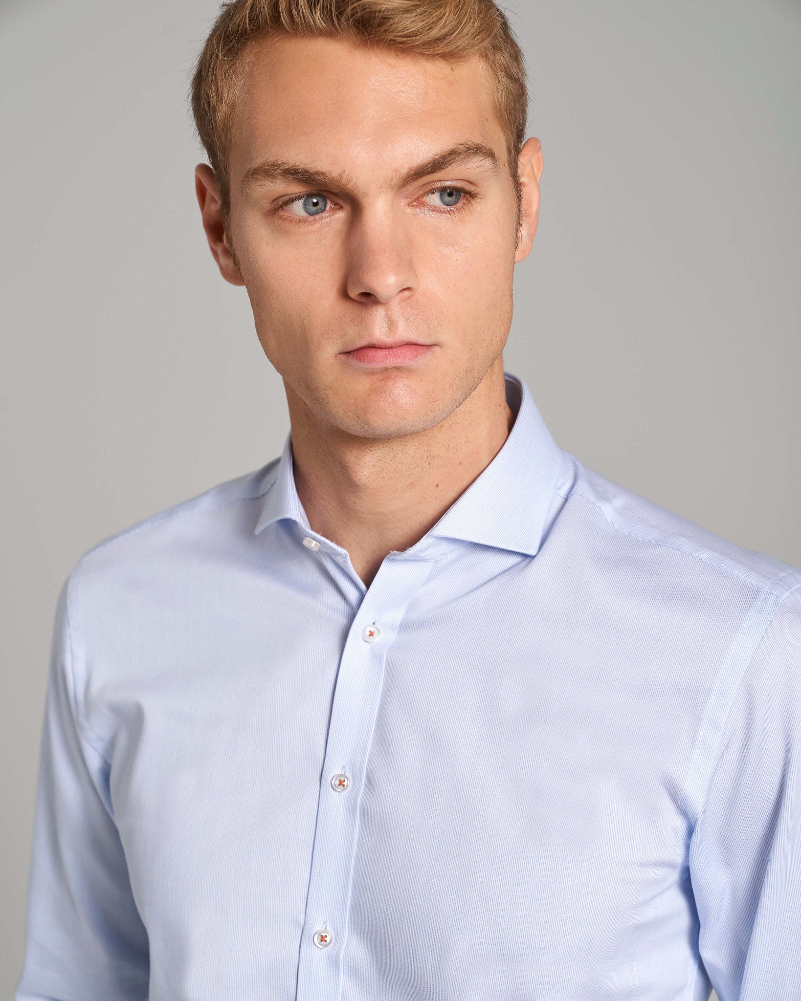 BS Scholes Slim Fit Skjorta - Ljusblå