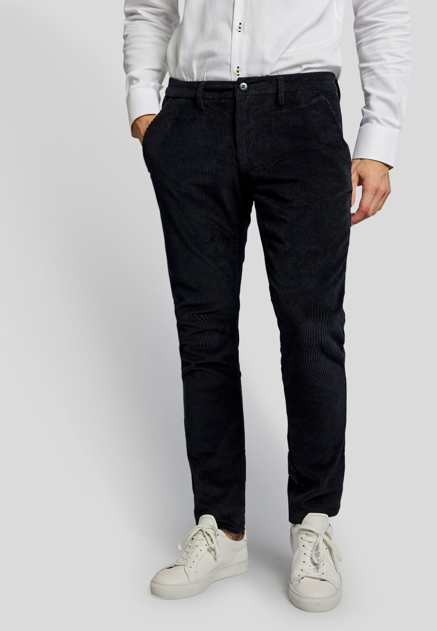 BS Alfred slim fit chinos - marinblå