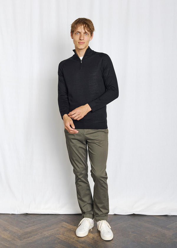 BS Pelle Regular Fit Stickat - Black