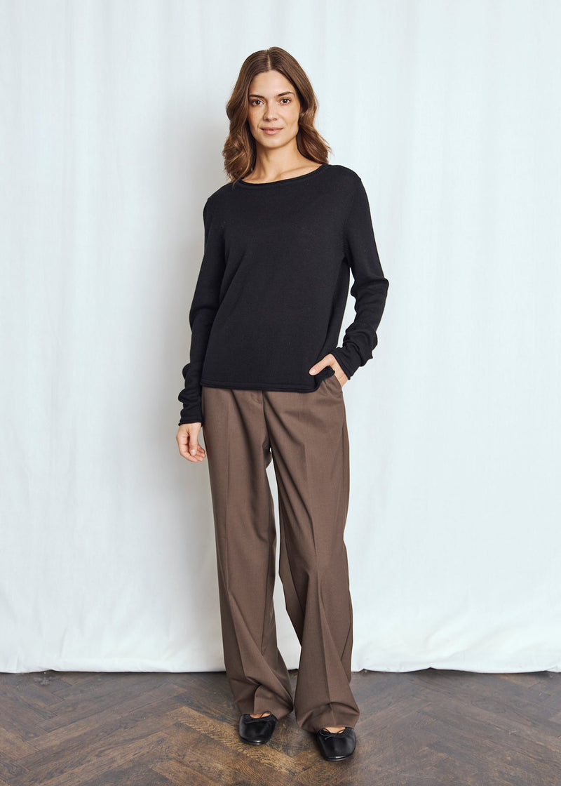 BS Ophelia Regular Fit Stickat - Black