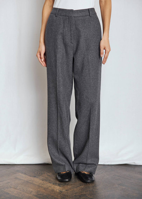 BS Chama Suit Byxor - Dark Grey