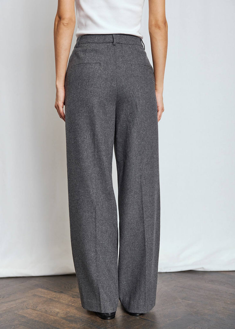 BS Chama Suit Byxor - Dark Grey