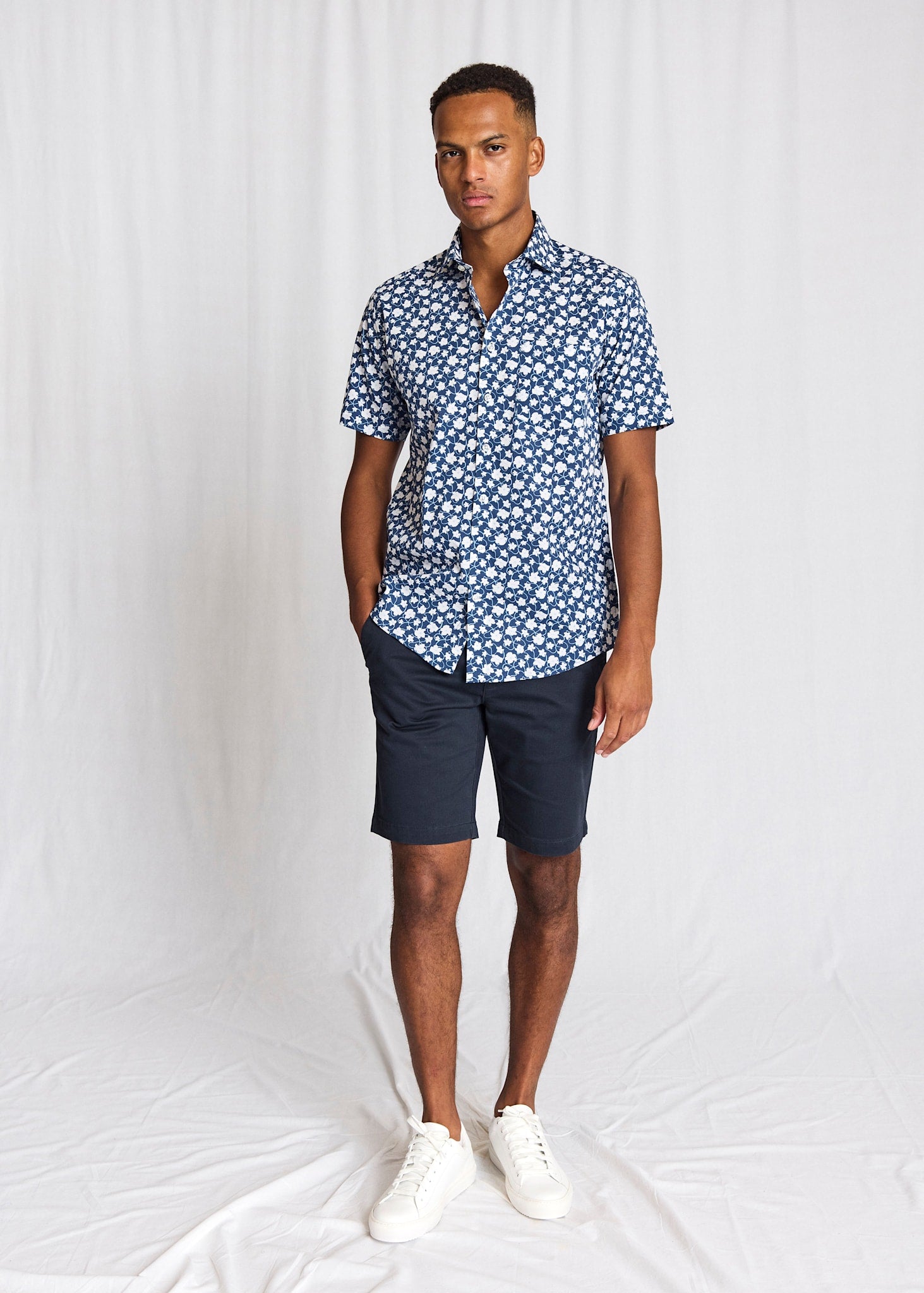 BS Arpad Modern Fit Skjorta - Dark Blue