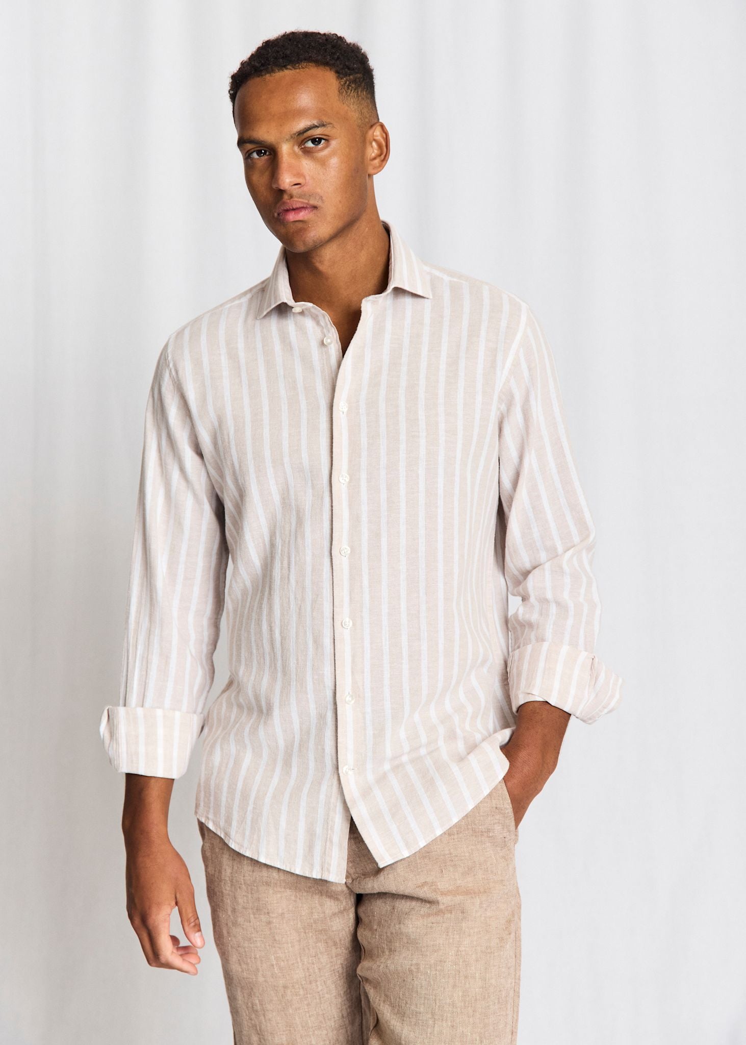 BS Burgos Casual Modern Fit Skjorta - Sand/White