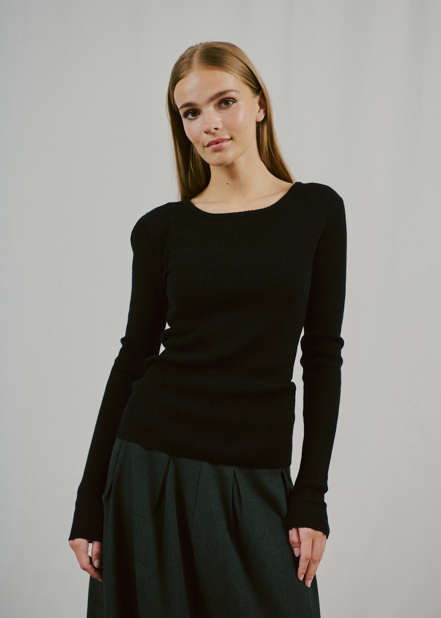BS Asdis Regular Fit Stickat - Black