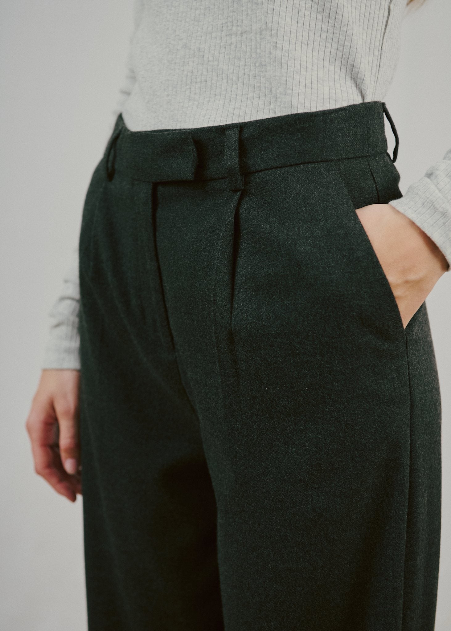 BS Elfrida Regular Fit Kostymbyxor - Dark Grey