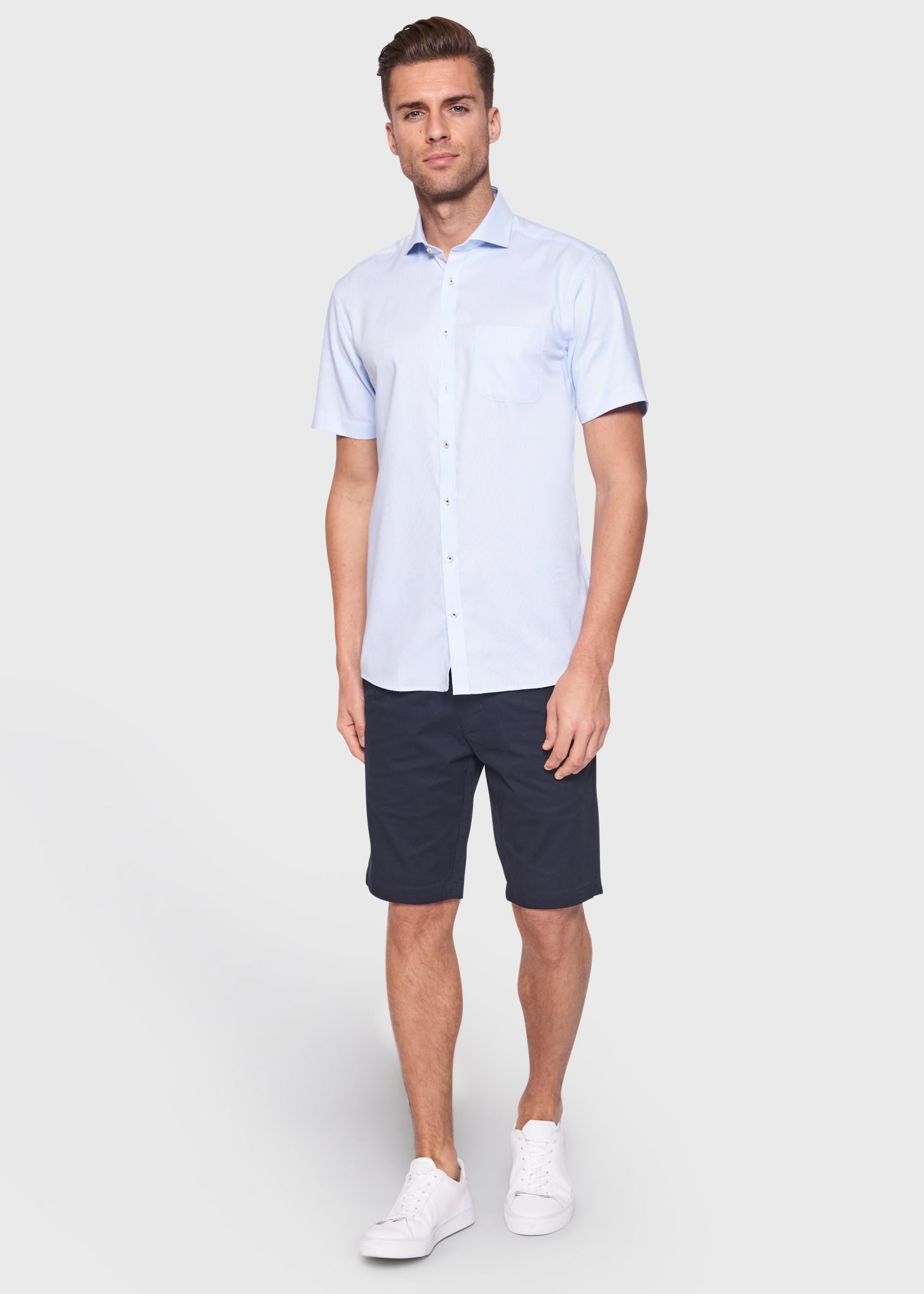 BS Wingfield Slim Fit Skjorta - Ljusblå