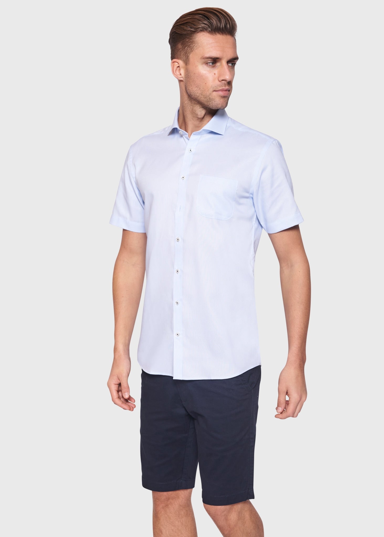 BS Wingfield Slim Fit Skjorta - Ljusblå