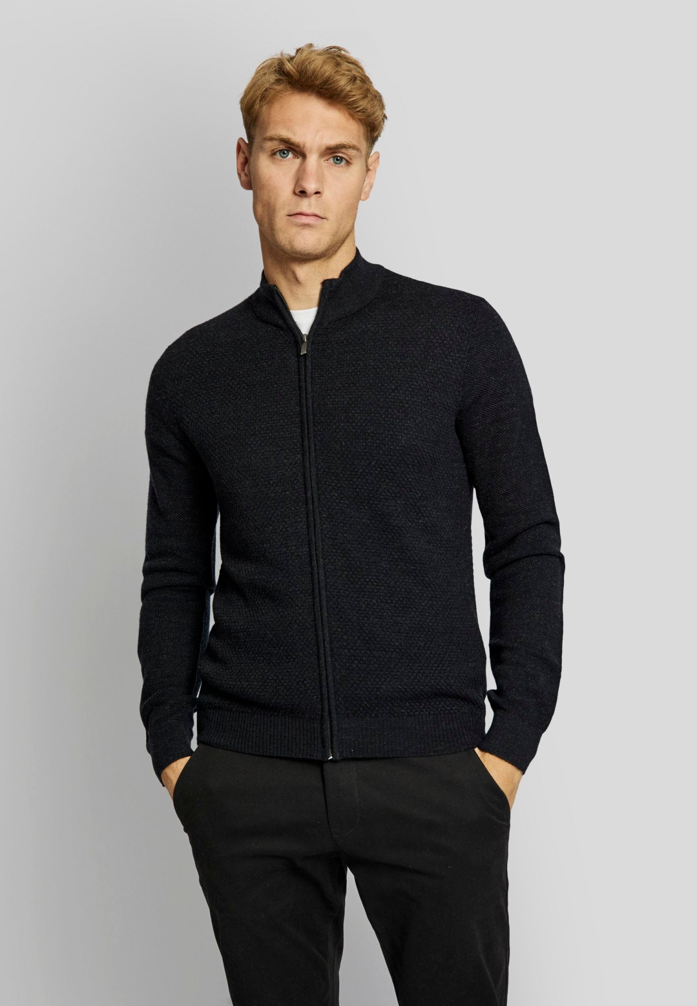 BS Conrad regular fit Stickad tröja - Thunder